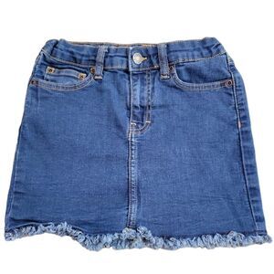 NWOT BCBG GIRLS DENIM SKIRT W/FRAYED BOTTOM SZ. 8